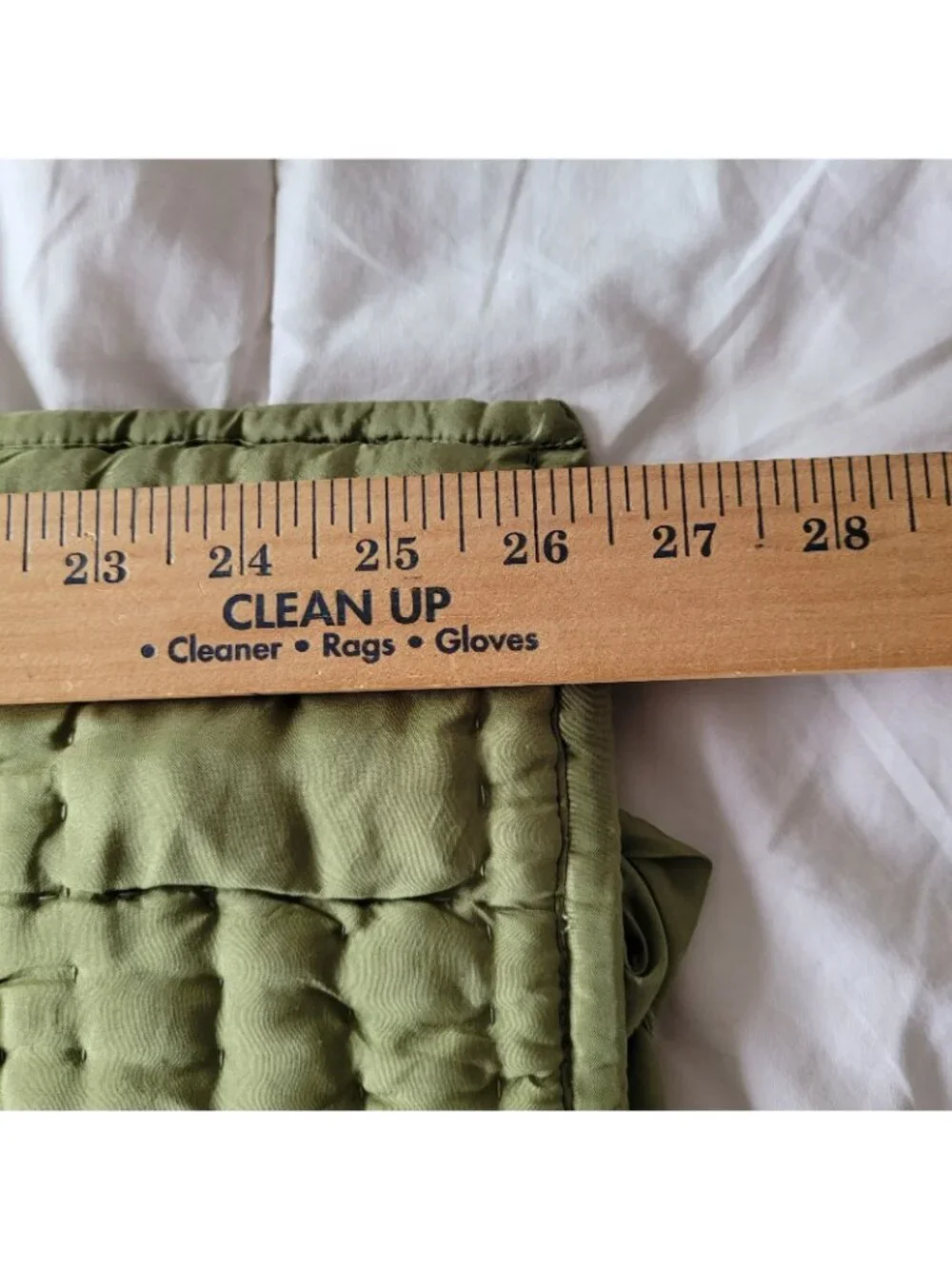 Pottery Barn Set of 2 Standard Pillow Shams Olive Green Satin Washed Never Used
